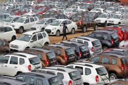 UP Vehicle Sale: यात्री वाहनों की बिक्री में उत्तर प्रदेश ने महाराष्ट्र को
पछाड़ा, गुजरात तीसरे स्थान पर - image