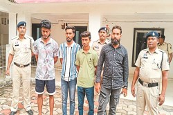 Fraud News: किराए पर खाता देने वाले 6 अंदर, इन खातों से धोखाधड़ी की रकम ट्रांसफर
करने वाले बाहर - image