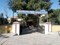 शिक्षा विभाग : पहले पदोन्नति की सौगात, अब पदस्थापन में दूरी बढ़ा रही दर्द - image