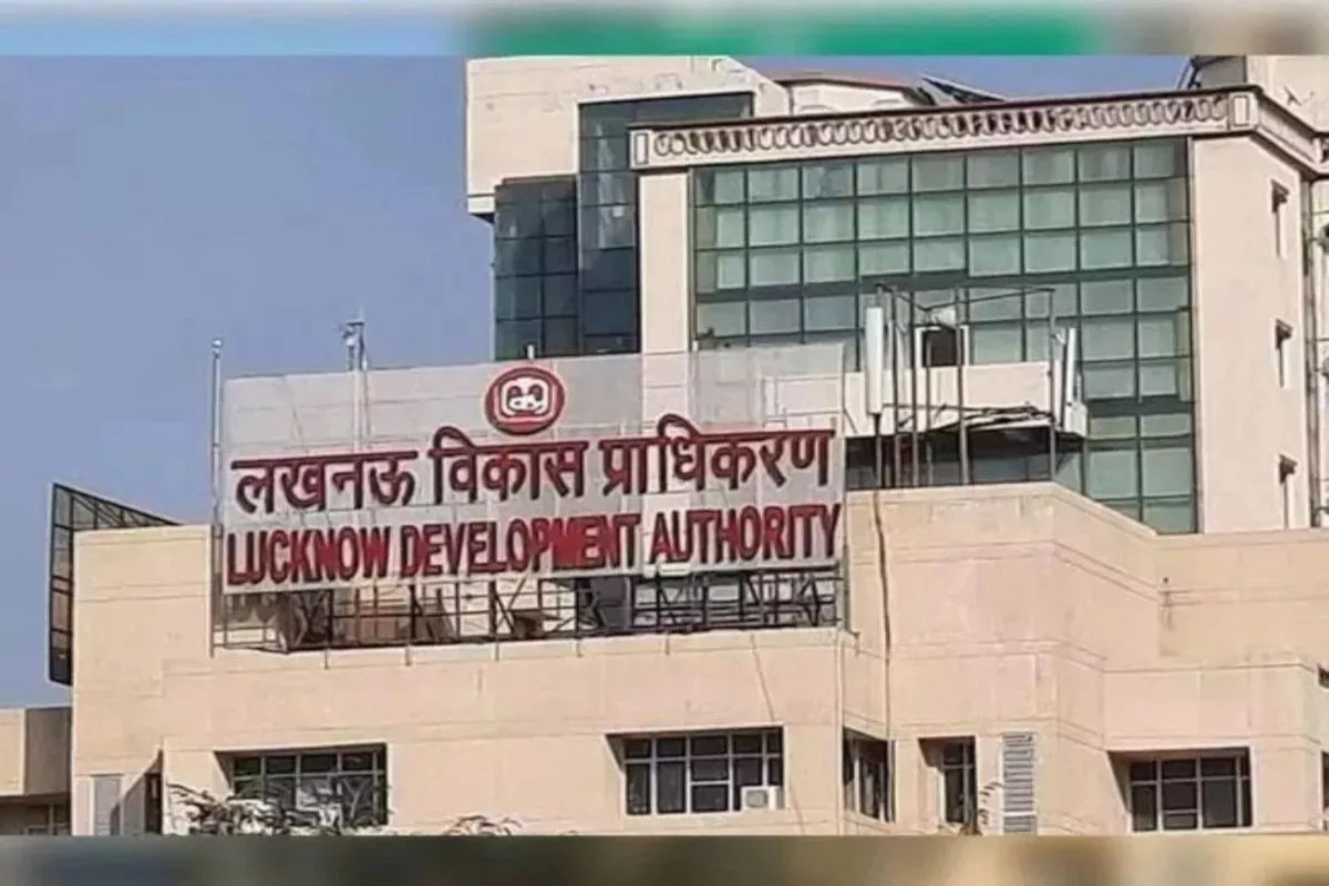 Lucknow illegal construction