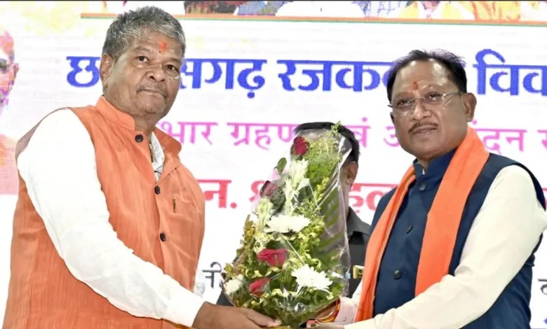 CM साय ने कहा- औषधीय पौधों के संवर्धन से असीम संभावनाएं, देखें Photo..