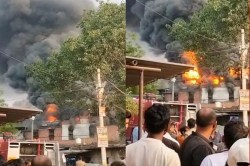 Lucknow Biscuit Factory Fire: लखनऊ में भीषण आग: रेस्क्यू ऑपरेशन जारी,
मुख्यमंत्री ने दिए कड़े निर्देश - image