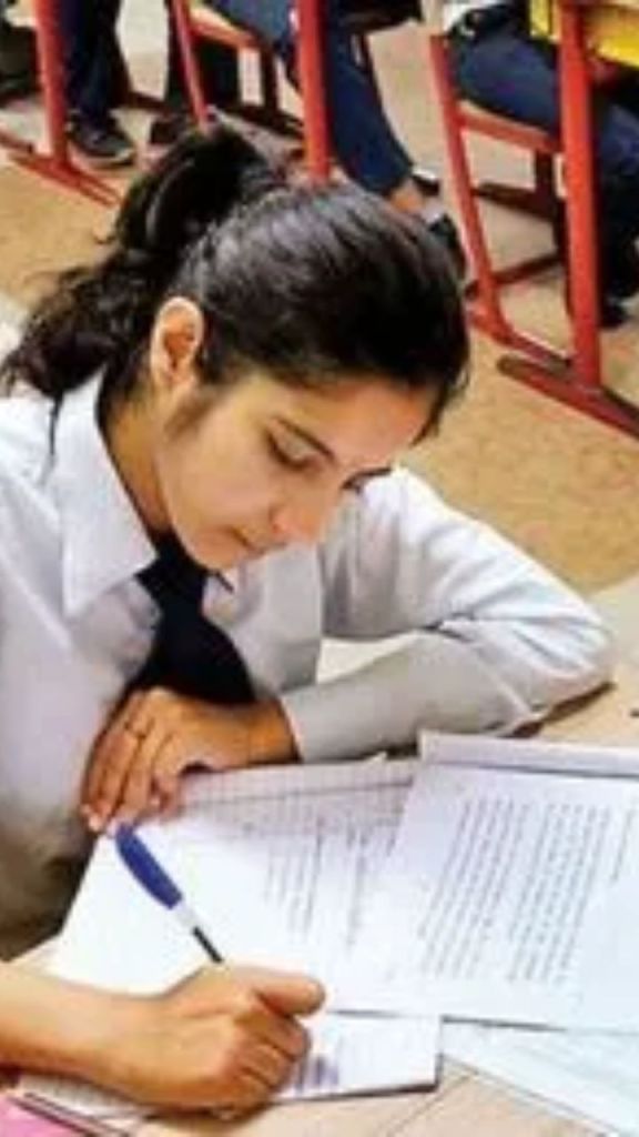 CG Board Exam Result 2025: 9 मई से पहले आ सकते हैं 10वीं-12वीं रिजल्ट..
