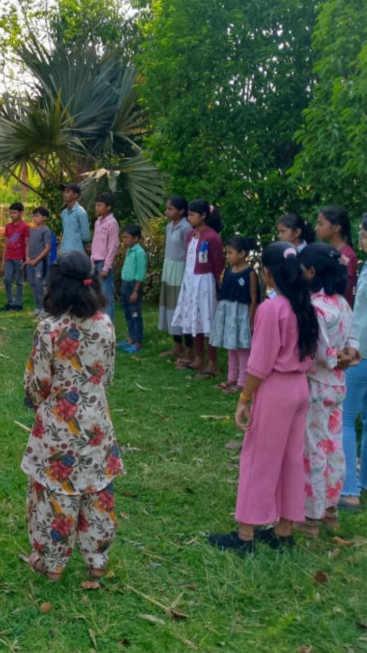 CG News: नंदनवन जंगल सफारी में स्कूली बच्चे सिख रहे पर्यावरण संरक्षण का पाठ