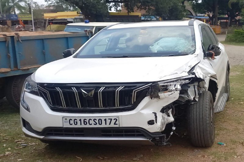 Car-bike accident: एसयूवी और बाइक में जबरदस्त भिड़ंत, 1 युवक की मौत, दूसरा गंभीर, ओवरटेक के चक्कर में हादसा