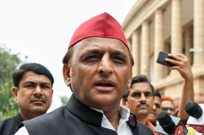 Akhilesh Yadav: अखिलेश यादव को गोली मारने की धमकी, मुकदमा दर्ज कराने के लिए लाना पड़ा कोर्ट का आदेश
