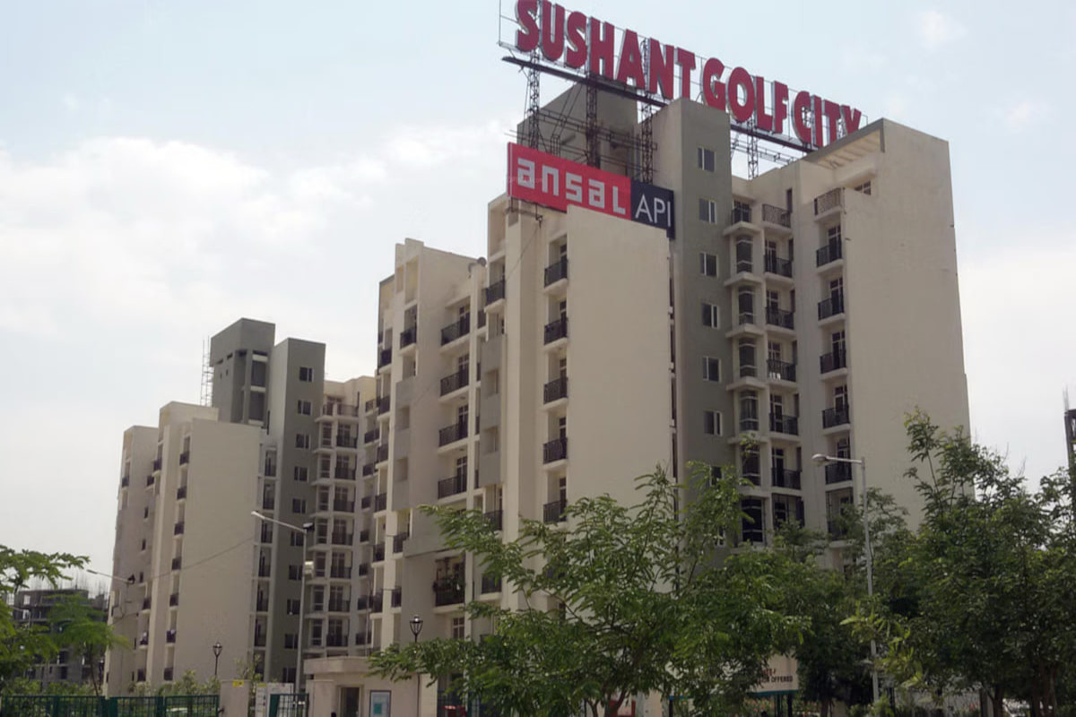 अंसल ग्रुप पर एक और बड़ा आरोप, दो नई एफआईआर दर्ज