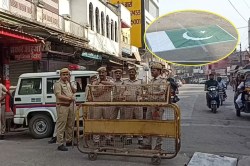 Rajasthan: पहलगाम हमले के विरोध में बारां शहर बंद, सड़क पर चिपकाए ‘पाकिस्तान’ के
झंडे; लोगों ने की नारेबाजी - image