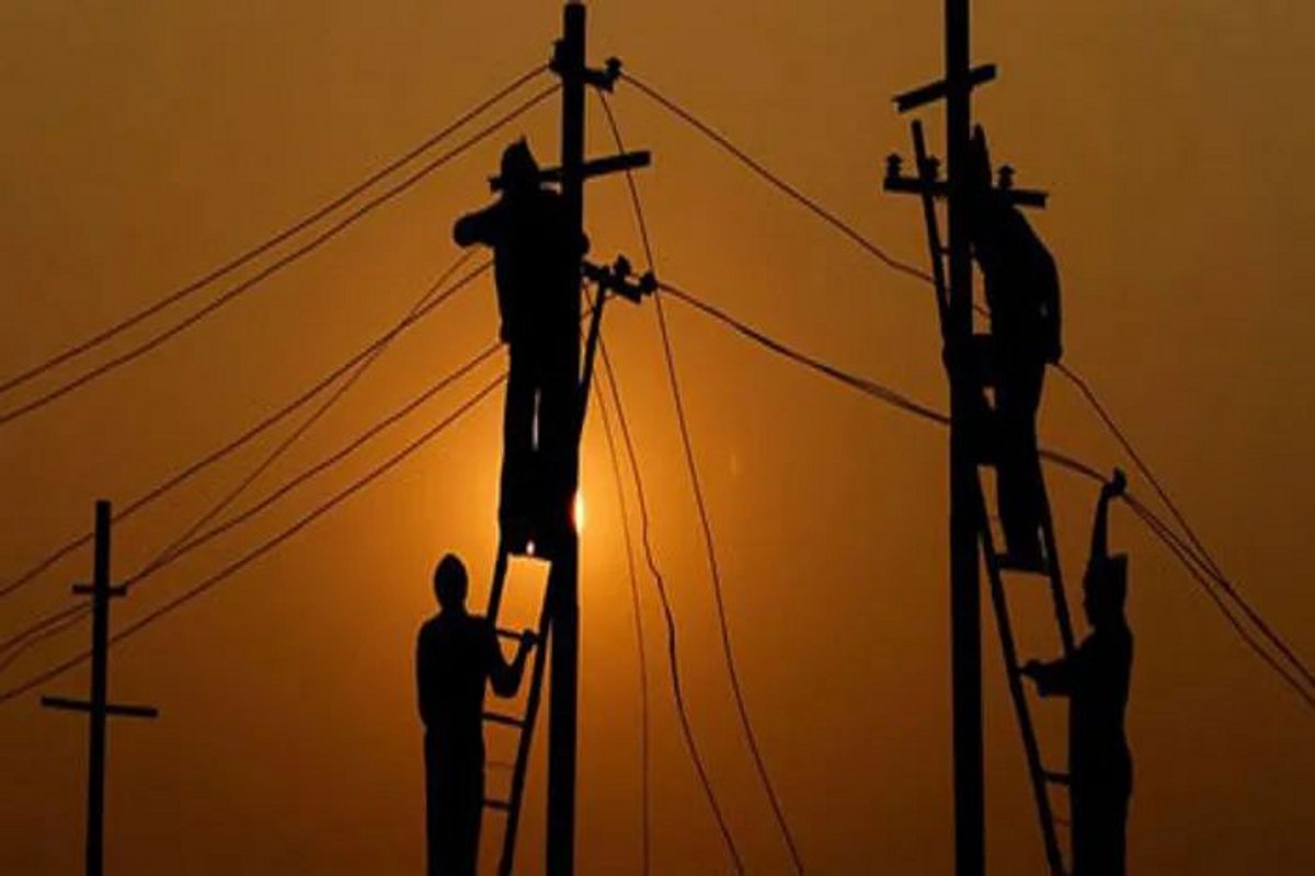 CG News: इतने फीडर बदले कि भरी गर्मी बिजली कटौती से पूरा मंदिर हसौद परेशान