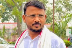 शिक्षक की नौकरी छोड़कर राजनीति में आए, विधायिकी के 11 माह में ही रिश्वत मामले
में फंसे विधायक जयकृष्ण पटेल - image