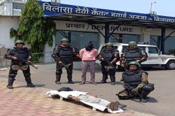 Bilaspur Airport: बिलासा एयरपोर्ट पर प्लेन हाईजैक का मॉक ड्रिल, एक ढेर, बची 70
यात्रियों की जान - image