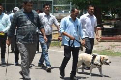 कलक्ट्रेट को बम से उड़ाने की धमकी, एटीएस व डॉग स्क्वॉड टीम ने चलाया सर्च ऑपरेशन - image
