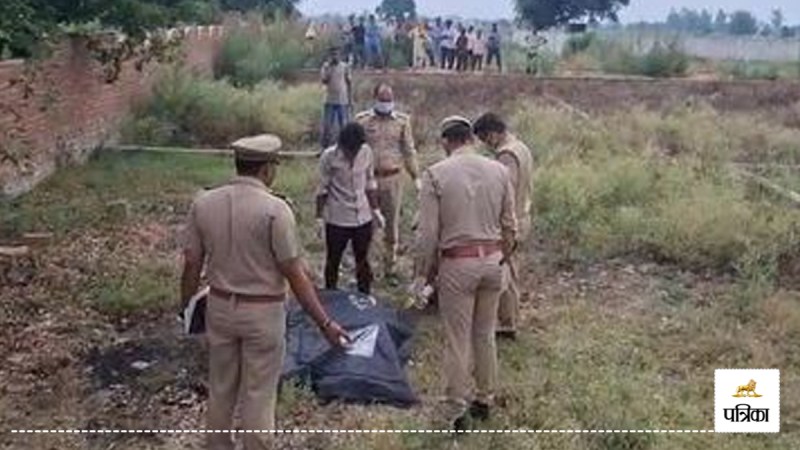 Burnt body of middle aged man found in a field in Amroha