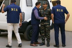 दिल्ली में NIA की बड़ी कार्रवाई, पाकिस्तान के लिए जासूसी करने में CRPF जवान
गिरफ्तार - image