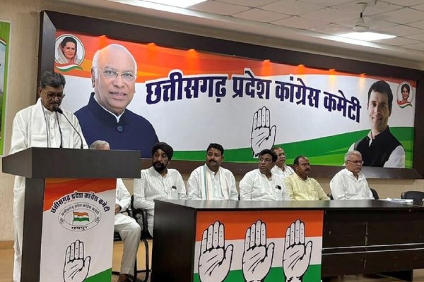 चरणदास महंत