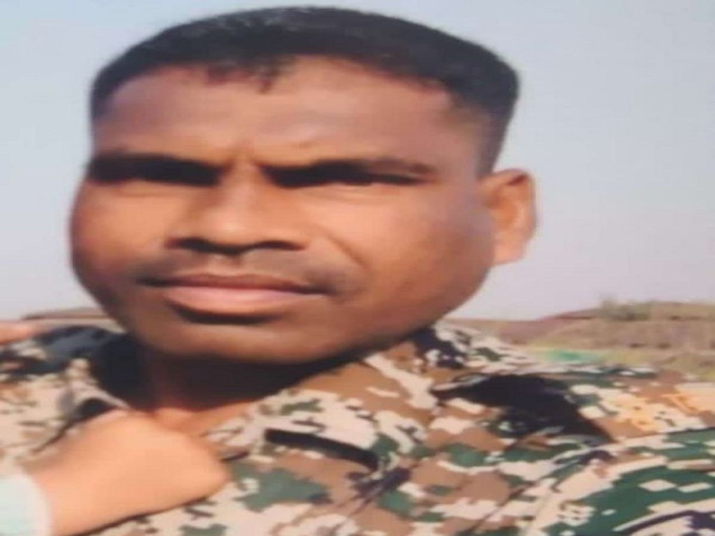 Constable crushed by tractor: अवैध रेत का खनन कर रहे रेत बिचौलिए ने ट्रैक्टर से आरक्षक को कुचला, मौत, थाना प्रभारी सस्पेंड