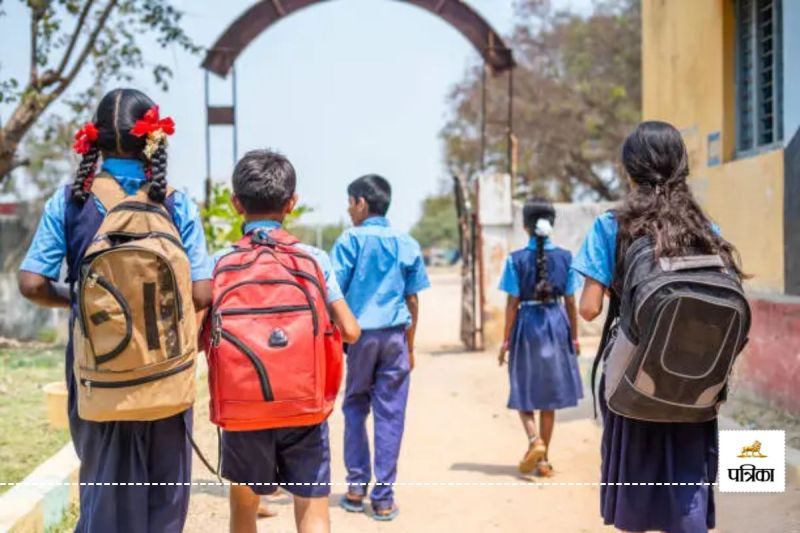 सिर्फ 166 स्कूलों का होगा समायोजन (photo-unsplash)