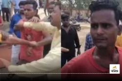 पाकिस्तान मुर्दाबाद का लगाया नारा तो युवक ने बच्चे को घोंपा चाकू, हाथ कटा…भीड़
ने पीटकर पुलिस को सौंपा - image