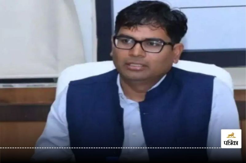 CG News: ये क्या हो रहा है? कमिश्नर मेडिकल एजुकेशन कार्यालय ने वित्त मंत्री के आदेश को पलटा...