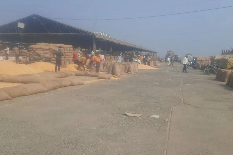 गेहूं की रेकॉर्ड खरीद से एफसीआइ के गोदाम हुए फुल