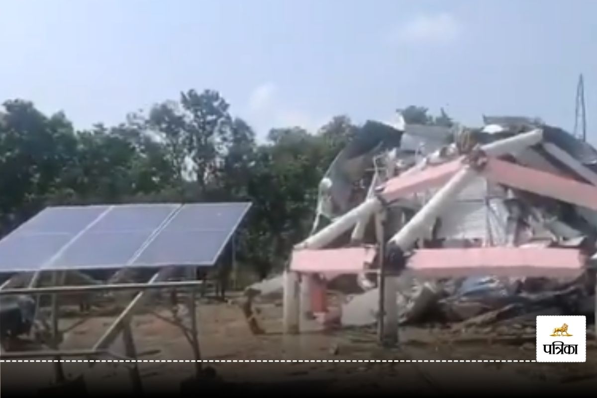 सीतापुर में ढह गई जल जीवन मिशन की पानी की टंकी, 5.31 करोड़ की लागत से हुआ था
निर्माण