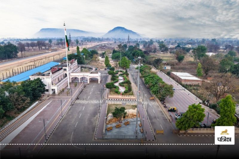 रेलवे स्टेशन (फोटो- DPR)