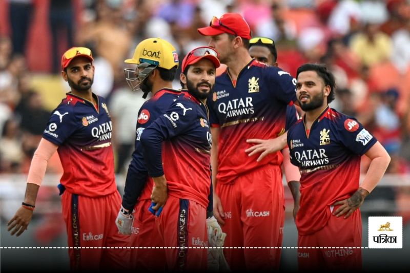 रॉयल चैलेंजर्स बेंगलुरु के खिलाड़ी (फोटो क्रेडिट-IANS)