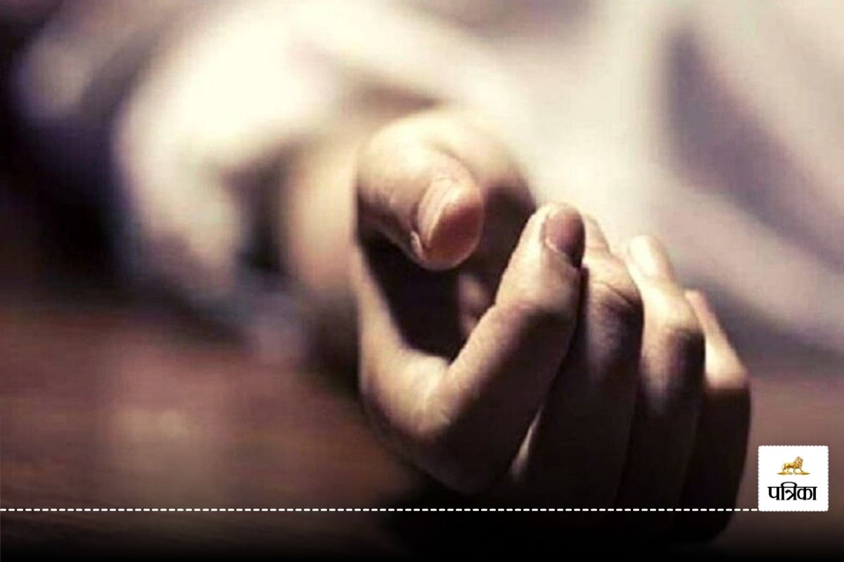 फैक्ट्री में नाबालिग से करा रहे थे मजदूरी, करंट की चपेट में आने से हुई मौत, ग्रामीणों ने जमकर हंगामा किया