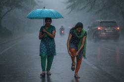 Rain Forecast: पांच जून तक आंधी-तूफान की चेतावनी, 72 घंटे लगातार बारिश कराएगी
गर्मी में ठंड का अहसास - image
