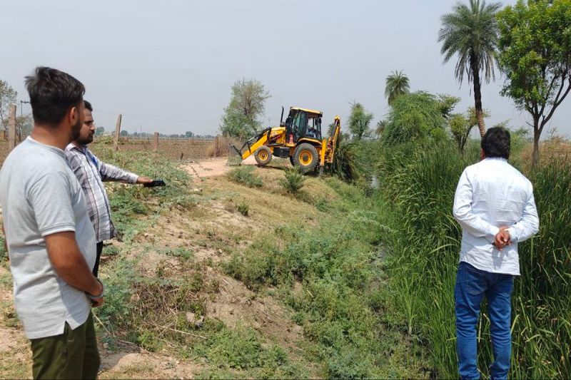 सीएडी ने शुरू करवाया ड्रेन खुदाई का कार्य शुरू