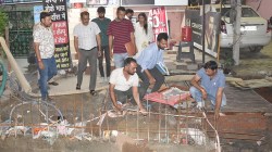 मुरादाबाद में हल्की बारिश में ही धंस गया नाला, 25 करोड़ से तैयार हो रहा
प्रोजेक्ट, शासन ने तलब की रिपोर्ट - image