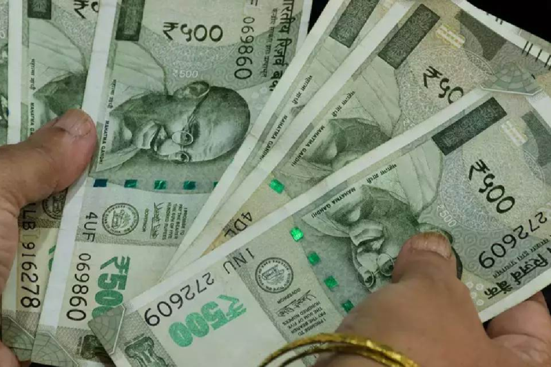 Ladli Behna Yojna affected the release of Ladli Laxmi Yojana for 2024-25 installment in gwalior mp news