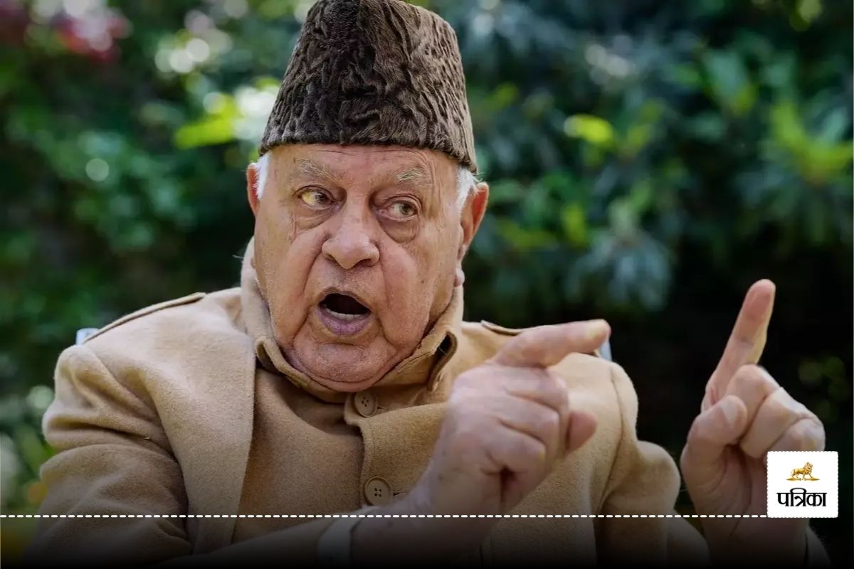 Pahalgam: JK के पूर्व CM अब्दुल्ला ने कहा- जो गरीब यहां 50 साल से रह रहे और जो
बच्चे…, उन्हें पाकिस्तान भेजना अमानवीय - image