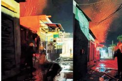 Sanchore: चाय की होटल में धमाके के साथ लगी आग, मच गया हड़कंप, एक साथ 20 दुकानें
जलकर हो सकती थी खाक - image