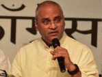 Congress leader Arun Yadav accused of taking loan for Bhavantar