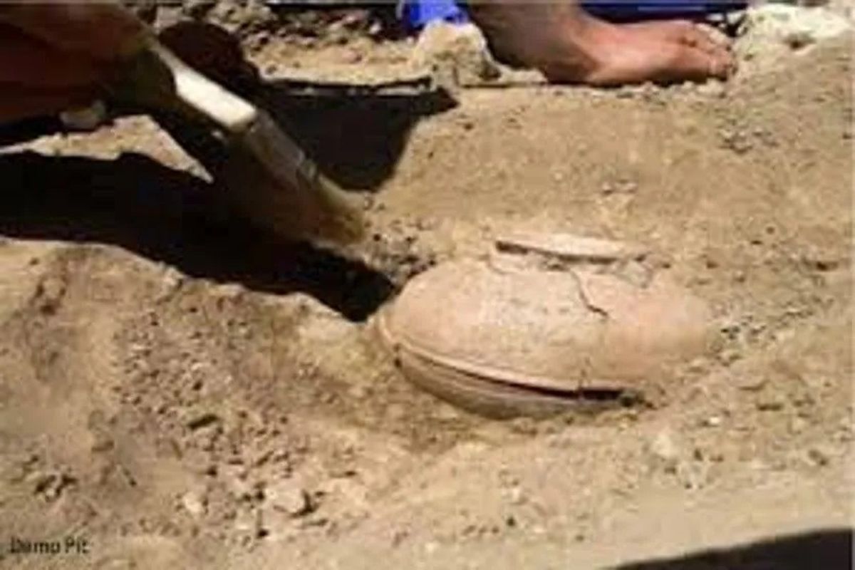जमीन से गड़ा धन निकालने के नाम पर लाखों की ठगी, आरोपी ने स्वयं को भगवान का इष्ट
बताया