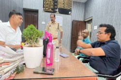 Ration scam: राशन घोटाले पर बड़ी कार्रवाई… गरीबों का 8 लाख का राशन डकारने वाले 4
लोगों के खिलाफ FIR दर्ज - image