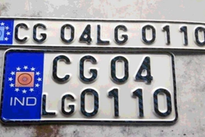 HSRP camp: वाहनों में एचएसआरपी लगवाना अनिवार्य, 16 मई से अंबिकापुर में इन जगहों पर लगेंगे शिविर