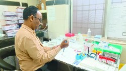 हमर लैब में एक साल से रिजेंट किट नहीं, किडनी, कोलेस्ट्रॉल, लिवर की नहीं हो रही
जांच - image