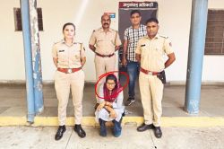 पति के कहने पर हनीट्रैप में फंसाया TTE, ब्लैकमेल कर ऐंठे लाखों रुपए, ऐसे हुआ
मामले का खुलासा - image