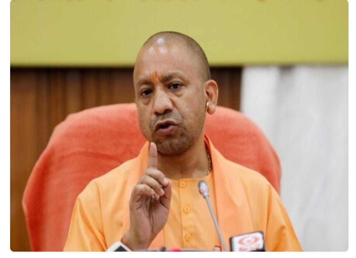 गोरखपुर, बस्ती मंडल में बदला मौसम…चार की बिजली गिरने से मौत