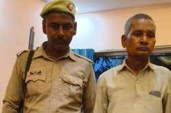 गोरखपुर में एंटी करप्शन टीम की छापेमारी,पंद्रह हजार रुपए घूस लेते रंगे हाथ दबोचा
गया राजस्व निरीक्षक - image