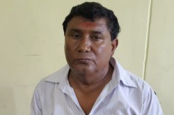घूस लेते रंगेहाथ गिरफ्तार हुआ राजस्व निरीक्षक, एंटी करप्शन टीम ने की कार्रवाई - image