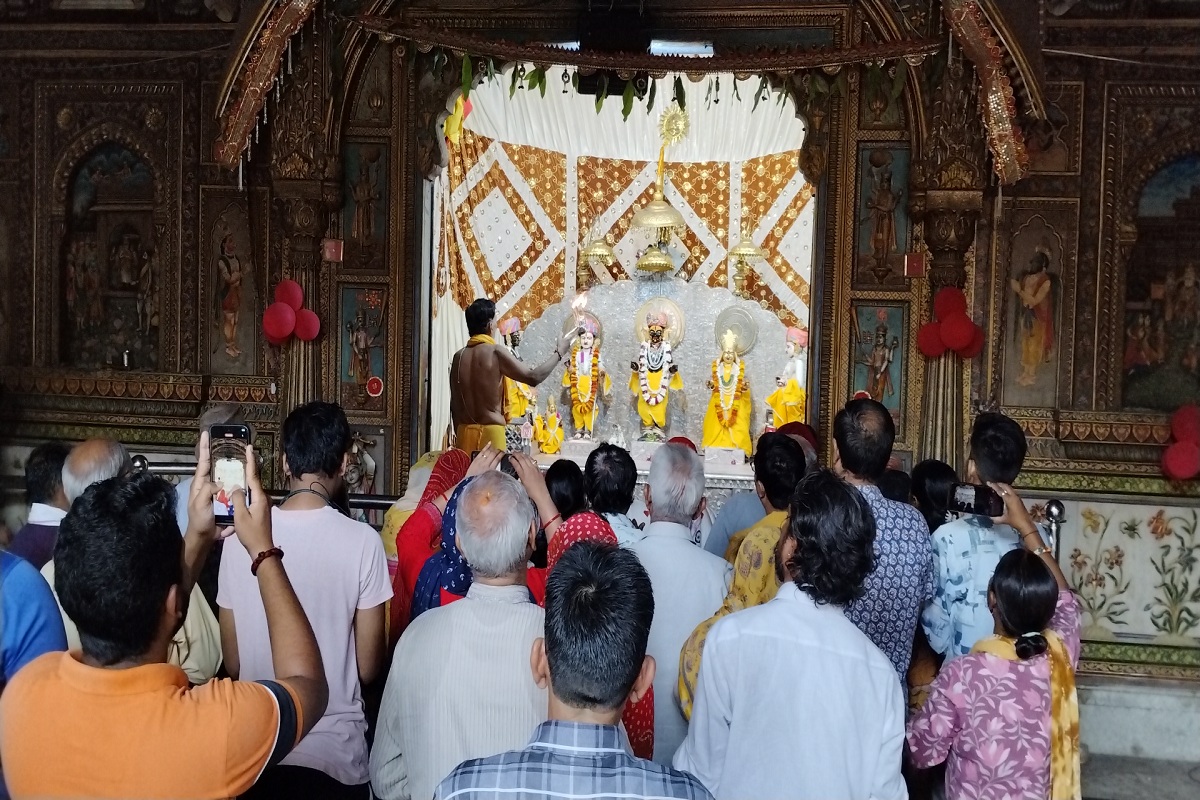 जानकी नवमी 2025: यह है जयपुर का चांदपोल रामचंद्र मंदिर, जहां सिर्फ आज ही होते
हैं माता जानकी के चरणों के दर्शन, देखें तस्वीरें