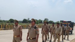 ऑपरेशन सिंदूर: लखनऊ आगरा एक्सप्रेसवे हवाई पट्टी पुलिस की निगरानी में, सुरक्षा
चाक-चौबंद - image