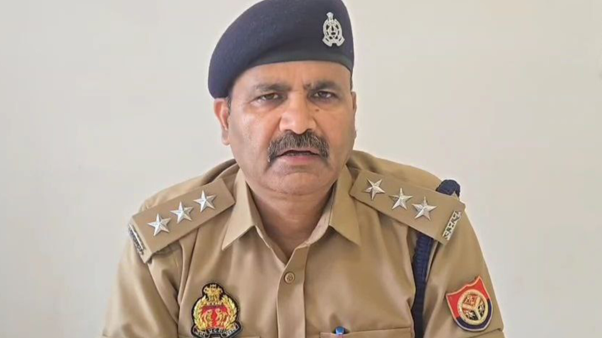 ऑर्डिनेंस फैक्ट्री से रिटायर 65 वर्षीय वृद्ध ने गोली मार की आत्महत्या, मचा
हड़कंप