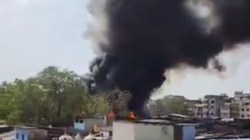 कानपुर दवा बाजार और गल्ला मंडी में आग: व्यापारियों में आक्रोश, श्रमिक का जला हुआ
मिला कंकाल - image