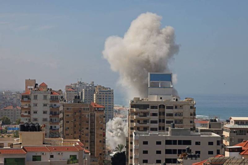 Israel Air Attacks on Gaza