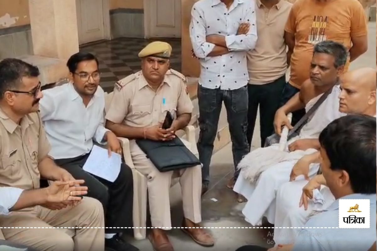 Pali Road Accident : पाली में तेज रफ्तार ट्रक ने जैन संत को चपेट में लिया, मौके
पर ही मौत, See Video