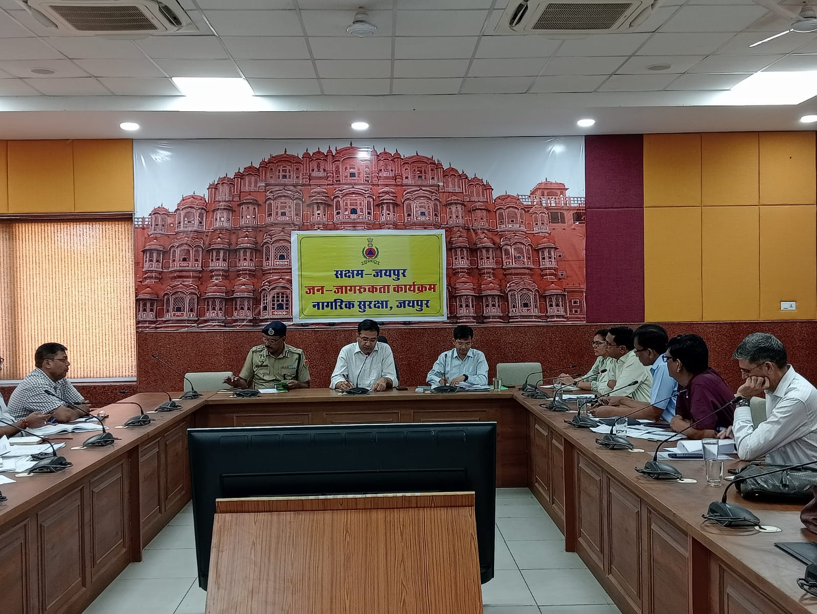 Smart City Jaipur: जयपुर जिला कलक्टर ने शहर को स्वच्छ और सुंदर बनाने के लिए दिए
ये 10 सख्त निर्देश